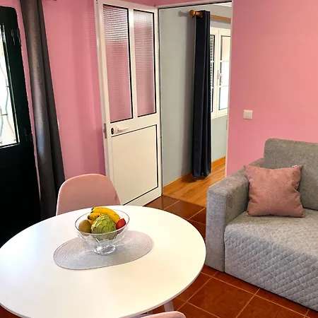 Casa Levada Explorer - Cozy Nights & Easy Meals Apartamento Santana (Madeira)